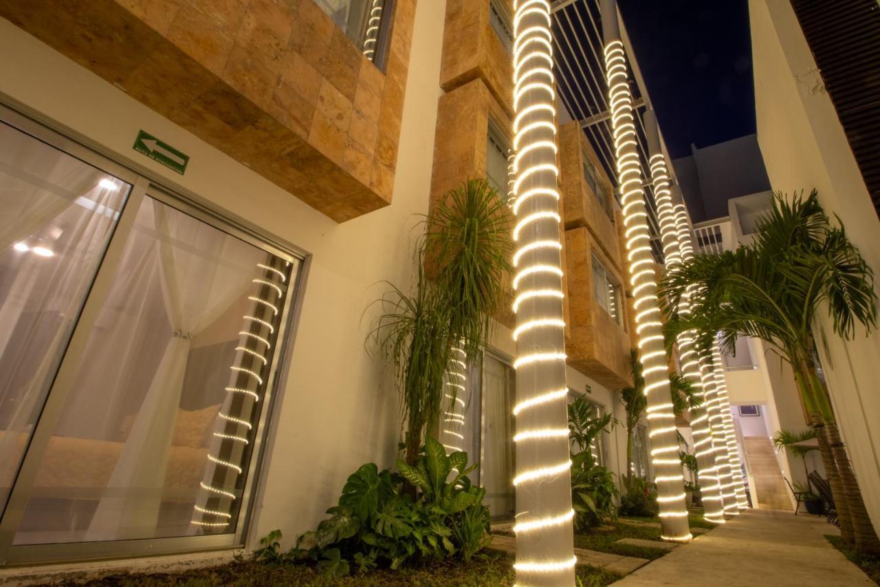 Hotel Villas Segovia Suites Playa Del Carmen Exterior foto